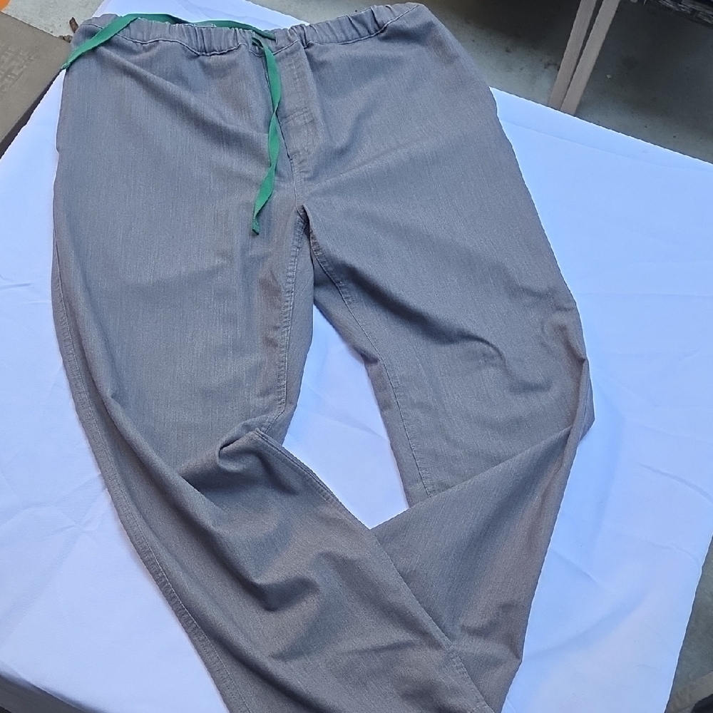 Figs Gray Joggers with Green Drawstring